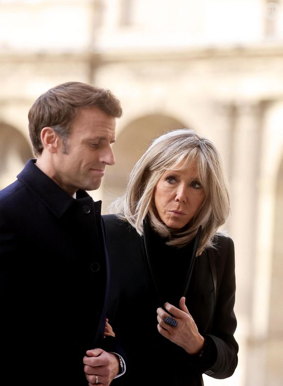 Info - Décès de Anne-Marie Trogneux, soeur de Brigitte Macron à l’âge de 93 ans - Info - Agression de Jean-Baptiste Trogneux à Amiens : deux hommes condamnés à un an et 15 mois de prison ferme - Emmanuel et Brigitte Macron - Cérémonie d’hommage national rendu à Monsieur Pierre Soulages dans la cour carrée du Louvre à Paris. Le 2 novembre 2022
© Dominique Jacovides / Bestimage
