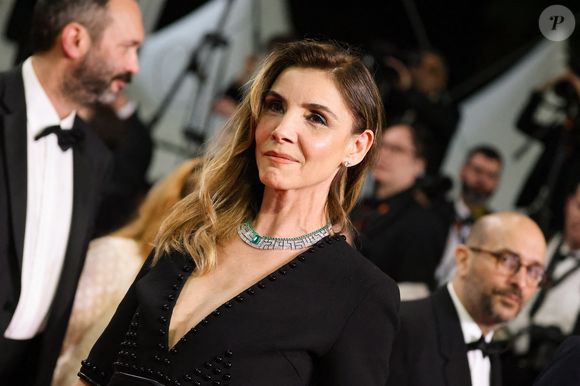 Clotilde Courau - Montée des marches du film « Alpha » lors du 78ème Festival International du Film de Cannes, au Palais des Festivals à Cannes. Le 19 mai 2025
© Jacovides-Moreau / Bestimage