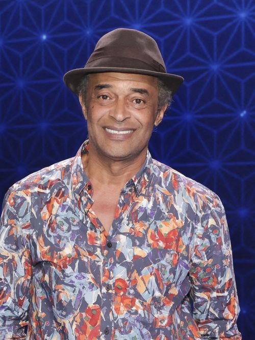 Yannick Noah entouré de ses enfants Joakim, Jenaye et Joalukas pour fêter un moment spécial