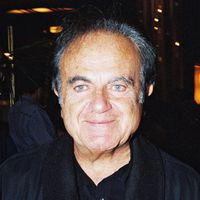 Guy Béart, adepte du naturisme dans les Hauts-de-Seine : ces stars qu’il recevait dans le plus simple appareil