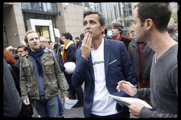 Olivier Galzi - Rassemblement de soutien à iTélé au neuvième jour de grève à Boulogne Billancourt le 25 octobre 2016. © Alain Guizard / Bestimage