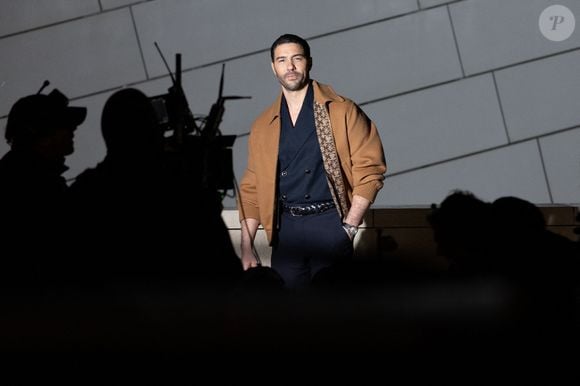 Tahar Rahim - Les célébrités au défilé Louis Vuitton "Collection Homme Prêt-à-Porter Automne/Hiver 2026-2027" lors de la Fashion Week de Paris, le 20 janvier 2026

© Julien Sarkissian / Bestimage