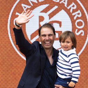 Rafael Nadal et son fils Rafael Junior à la cérémonie d'hommage pour Rafael Nadal le 25 mai 2025. © Cyril Moreau-Dominique Jacovides / Bestimage