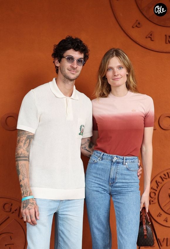 Constance Jablonski et son compagnon Matthias Dandois au village lors des Internationaux de France de Tennis de Roland Garros 2025, à Paris, France, le 6 juin 2025. © Jacovides-Moreau/Bestimage
