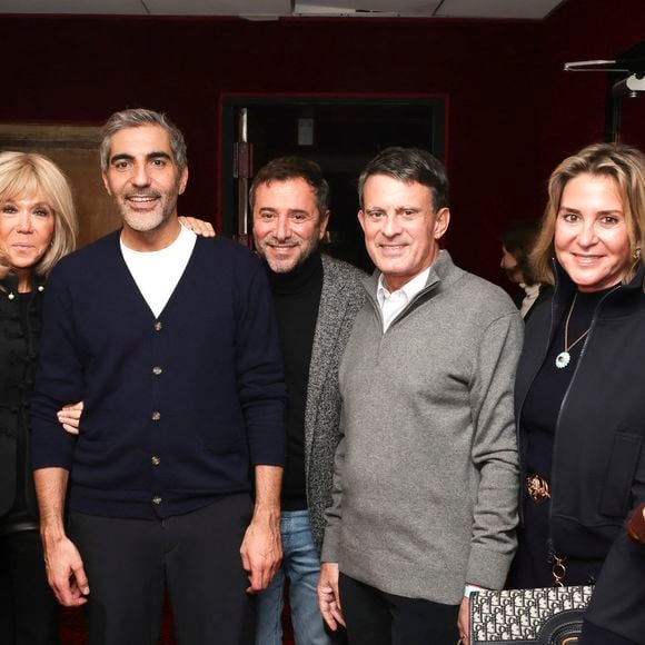 La Première dame revient sur l'irruption de militantes lors du spectacle de l'humoriste la veille.

Tiphaine Auzière, Yamina Benguigui, Brigitte Macron, Ary Abittan, Bernard Montiel, Manuel Valls et sa femme Susana Gallardo Torrededia, Fabienne Moszer, lors de la première du nouveau spectacle de Ary Abittan, "Ary Abittan Authentique" aux Folies Bergère à Paris, France, le 07 décembre 2025. © Jack Tribeca / Bestimage