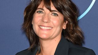 “Pas sûr de pouvoir passer l’été dans ma maison…” : Estelle Denis dévoile l’immense chantier dans lequel elle s’est lancée