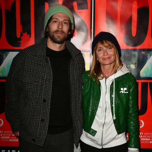 Axelle Laffont et son compagnon Romain Sichez lors de l'avant-première du film "Jours sauvages" au cinéma Max Linder à Paris le 3 avril 2023. © Veeren / Bestimage