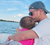 Lilibet dans les bras de son papa le prince Harry © Instagram Meghan Markle