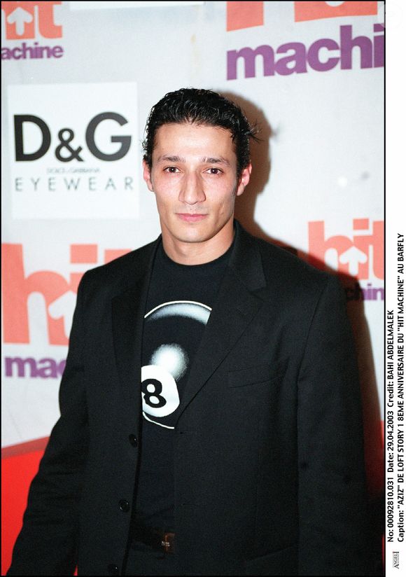 Après son élimination précoce, il a refusé d’autres propositions télévisuelles et a poursuivi son rêve de cinéma, enchaînant séries, films, courts-métrages et publicités. 

Aziz, participant de Loft Story 1, a fêté le 8ᵉ anniversaire du Hit Machine au Barfly. Portrait de l’homme. BAHI / BESTIMAGE
