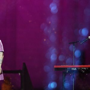 Exclusif - Louane Emera et Florian Rossi - Enregistrement de la 2ème partie de l'émission "La chanson challenge" au Château de Chambord, qui sera diffusée le 26 juin sur TF1.
© Gaffiot-Moreau / Bestimage