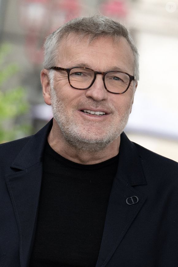 Laurent Ruquier assiste au photocall Les Grosses tetes lors du 17e Festival du film francophone d'Angoulême le 29 août 2024 à Angoulême, France. Photo by David NIVIERE/ABACAPRESS.COM
