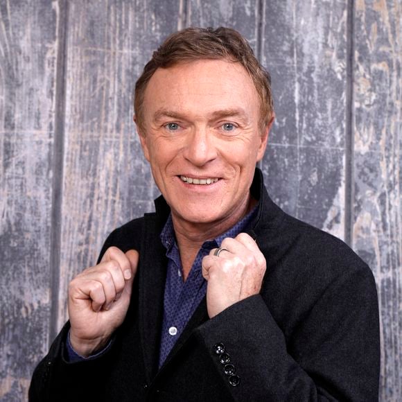 Rendez-vous portrait en studio avec Christophe Hondelatte, le 10 novembre 2017.

© Cédric Perrin / Bestimage