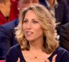 Ce mode de garde repose sur un échange culturel, où une jeune personne est hébergée, nourrie et participe à la vie du foyer en échange d’une indemnité. 

Exclusif - Maud Fontenoy - Enregistrement de l'émission Vivement dimanche au studio Rive gauche, presentée par Michel Drucker le 13 ami 2025. Diffusion sur France 3 le 18/05/2025. © Guillaume Gaffiot/Bestimage