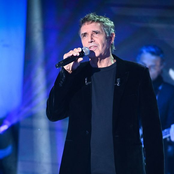 Exclusif - Julien Clerc - Enregistrement de l'émission Vivement dimanche au studio rive gauche présentée par M. Drucker avec une diffusion sur France 3 le 23 novembre. © Guillaume Gaffiot/Bestimage