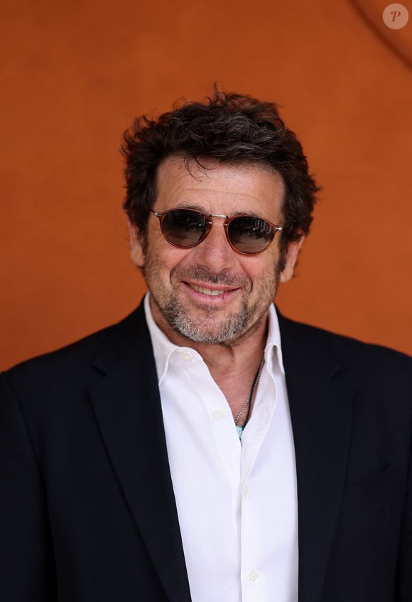 Patrick Bruel - Les célébrités au village lors des Internationaux de France de Tennis de Roland Garros le 1er juin 2025. © Dominique Jacovides / Bestimage