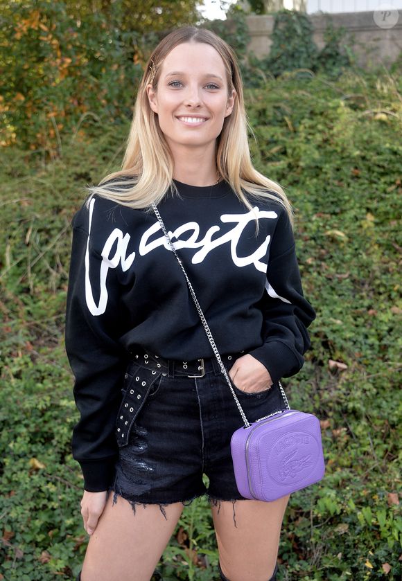 C’est via son compte Instagram que la fille d’Estelle Lefébure et de David Hallyday a annoncé la nouvelle. Le petit Harrison, son premier enfant, est désormais grand frère.

Ilona Smet - Front Row du défilé Lacoste Collection Prêt-à-Porter Printemps/Eté 2020 lors de la Fashion Week de Paris, le 1er octobre 2019. © Veeren Ramsamy-Christophe Clovis/Bestimage