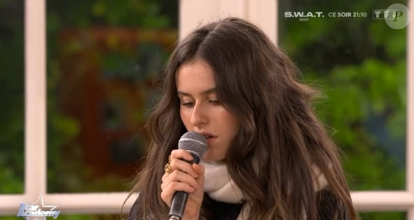 Photo : A savoir Jeanne, 22 ans et originaire d'Agen. Jeanne dans la "Star  Academy" - Purepeople