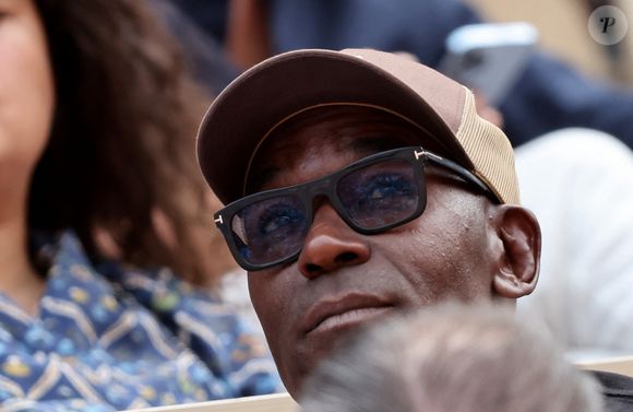 Lucien Jean-Baptiste a longtemps été la voix française de Will Smith de 1996 à 2019.

Lucien Jean-Baptiste dans les tribunes lors des Internationaux de France de Tennis de Roland Garros 2025, à Paris, France, le 3 juin 2025. © Jacovides-Moreau/Bestimage