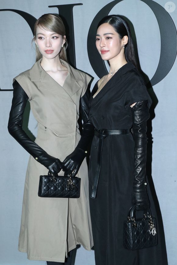 Kornnaphat Sethratanapong et LingLing Sirilak Kwong - Célébrités au Défilé de Mode Dior, Prêt-à-porter Automne / Hiver 2025-2026 dans le cadre de la Fashion Week de Paris, France, le 04 Mars 2025. 

© Bertrand Rindoff / Bestimage