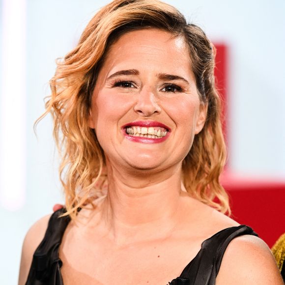 Exclusif - Elodie Poux lors de l'enregistrement de l'émission "Vivement dimanche" à Paris, France, le 9 septembre 2025 et diffusée le 2 novembre 2025 sur France 3. © Guillaume Gaffiot/Bestimage