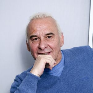 Michel Fugain à Paris, le 30 avril 2014.

Photo : JLPPA / Bestimage