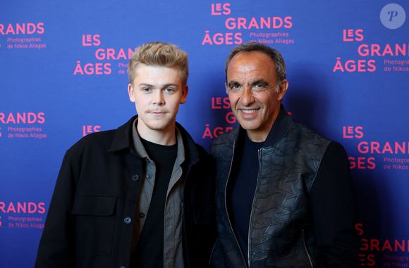 Charles Doré et Nikos Aliagas - Vernissage de l'exposition "Les grands âges", photographies de Nikos Aliagas au musée de l'Homme à Paris le 7 avril 2026. © Dominique Jacovides/Bestimage