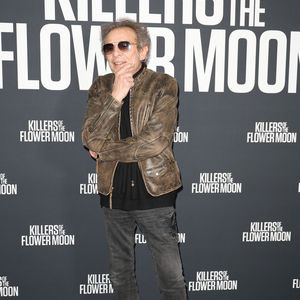 Le présentateur est principalement connu du grand public pour avoir été l'un des jurés emblématiques du télé-crochet "Nouvelles Star" sur M6 entre 2008 et 2010

Philippe Manœuvre - Avant-première du film "Killers of the Flower Moon" à l'Ugc Normandie à Paris le 17 octobre 2023. © Coadic Guirec / Bestimage