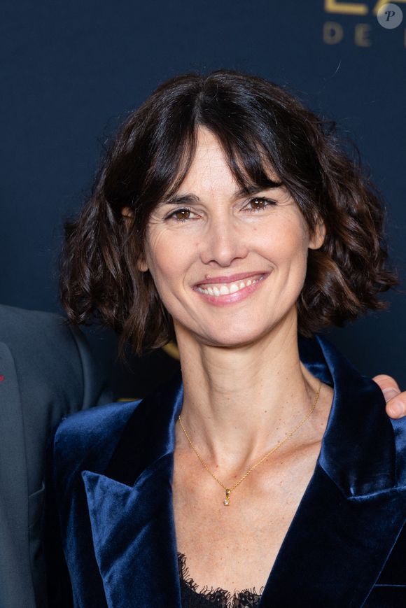 L'invitée, Eglantine Emeye, assiste à la 29ème cérémonie des Lauriers de l'Audiovisuel au théâtre Marigny le 24 février 2025 à Paris, France. Photo par Nasser Berzane/ABACAPRESS.COM
