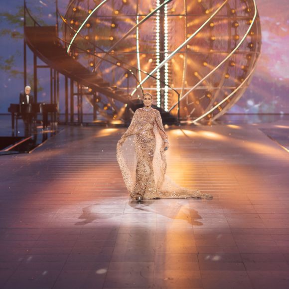 Concert de Celine Dion au défilé anniversaire Elie Saab "1001 Seasons of Elie Saab" à l'espace "The Venue" à Riyad, Arabie saoudite le 13 novembre 2024.
© Tiziano Da Silva / Bestimage