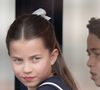 Comme son illustre génitrice, Kate Middleton, la princesse Charlotte ne cesse de donner des leçons de style...
La princesse Charlotte, le prince George - Les membres de la famille royale britannique au balcon du Palais de Buckingham lors de la parade militaire "Trooping the Colour" à Londres © Julien Burton / Bestimage