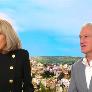 Une première depuis la création de l'événement 
L'hymne des Pièces Jaunes chantés par des artistes, dont des anciens de "The Voice" et de la "Star Academy"