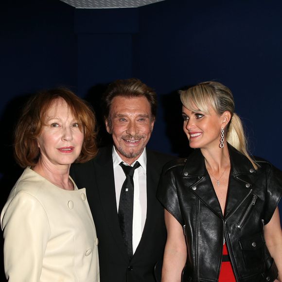 Nathalie Baye, Johnny Hallyday et sa femme Laeticia - Avant-première de 'Salaud on t'aime' à l'UGC Normandie sur les Champs-Elysées à Paris le 31 mars 2014. © Dominique Jacovides Bestimage