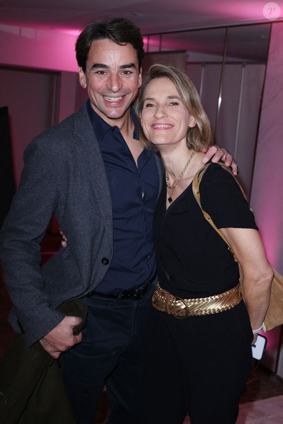 C'est à Bloomberg TV qu'il a rencontré sa future épouse

Julian Bugier et sa femme Claire Fournier assistent au Gala HOPE à Paris, France, le 14 octobre 2025. Photo par Jerome Domine/ABACAPRESS.COM