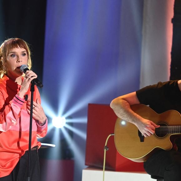 Exclusif - Zaz lors de l'enregistrement de l'émission Vivement dimanche au studio Rive gauche, présentée par M. Drucker, diffusée sur France 3, le 1er mars 2026, à Paris, France, le 18 février 2026. © Guillaume Gaffiot/Bestimage