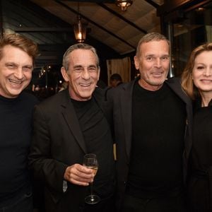 Exclusif - Didier Gustin, Thierry Ardisson, Laurent Baffie et Audrey Crespo-Mara - Laurent Baffie fête son succès littéraire "1 Million de livres vendus" aux Deux Magots à Paris le 8 mars 2023. © Veeren/Bestimage