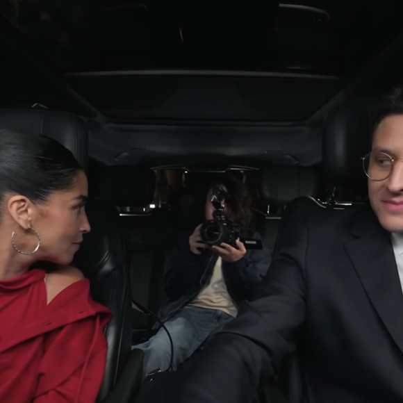 Le YouTubeur a vu les choses en grand, multipliant les happening. Notamment avec une surprise inédite.

Leïla Bekhti découvre Naim Naji dans Loris Giuliano en balade (Canal+)