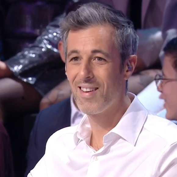 Michael Goldman s'est ouvert comme jamais sur le plateau de la "Star Academy 2024"

Discours de Michael Goldman pendant le prime du 28 décembre 2024 de la "Star Academy 2024" sur TF1.