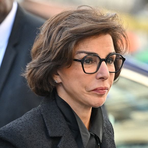 Rachida Dati lors de la cérémonie d'enterrement de l'actrice italo-française Claudia Cardinale à l'église Saint-Roch à Paris, France, le 30 septembre 2025. Claudia Cardinale, décédée le 23 septembre à l'âge de 87 ans, a eu une carrière longue de six décennies, et a été dirigée par de grands noms tels que Federico Fellini et Luchino Visconti. Photo par Julien Reynaud/APS-Medias/ABACAPRESS.COM