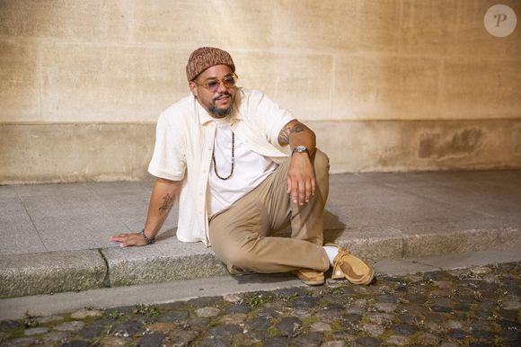 Exclusif - Ben l'Oncle Soul en rendez-vous avant le grand concert hommage au poète chanteur Claude Nougaro organisé par la mairie de Toulouse en partenariat avec France Bleu Occitanie et France 3 Occitanie, sur la place du Capitole à Toulouse, France, le 8 septembre 2024. © Frédéric Maligne/Bestimage