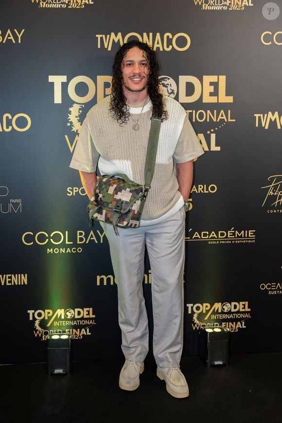 Hatik lors de la 21ème édition du concours de beauté "Top Model International" dans la salle des Étoiles du Sporting de Monte-Carlo, Monaco, le 174 mai 2025. © Martin Bousseau/Bestiamge