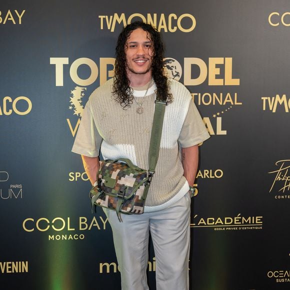 Hatik lors de la 21ème édition du concours de beauté "Top Model International" dans la salle des Étoiles du Sporting de Monte-Carlo, Monaco, le 174 mai 2025. © Martin Bousseau/Bestiamge