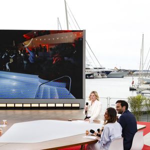 Exclusif - Flavie Flament, Charlotte Lipinska, Alex Jaffray, Samuel Ollivier et Camille Dahan sur le plateau de l'émission Télématin en marge du 78ème Festival International du Film de Cannes, France, le 22 mai 2025. © Jack Tribeca/Bestimage