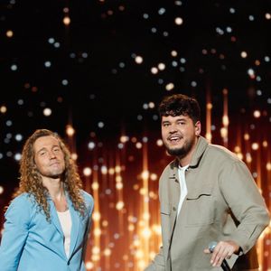 Exclusif - Julien Doré, Joseph Kamel - Enregistrement de l'émission "Les disques d'or de l'année" au Dôme de Paris, présentée par E.Gossuin et diffusée le 24 décembre à 21h10 sur M6
© Christophe Clovis / Bestimage