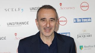 Elie Semoun : Nouvelles images de son fils Noé, petit blond de bientôt un an déjà dégourdi !