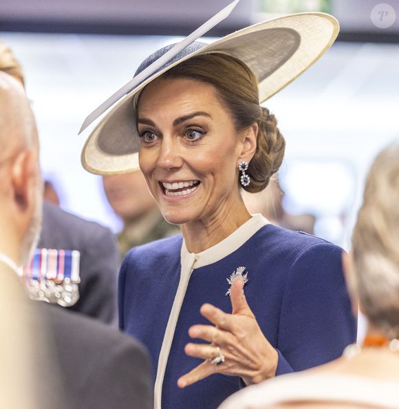 Le Prince de Galles et la Princesse de Galles, commanditaires du HMS Glasgow, assistent à la cérémonie de baptême du navire au chantier naval de BAE Systems à Scotstoun, Glasgow. 22 mai 2025. Photo by Andrew Barr/News Licensing/ABACAPRESS.COM