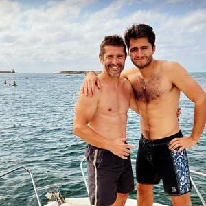 Le fils du champion du monde 1998 est installé à New York depuis plusieurs années. 
Bixente Lizarazu avec son fils Tximista à Saint-Jean-de-Luz. Instagram