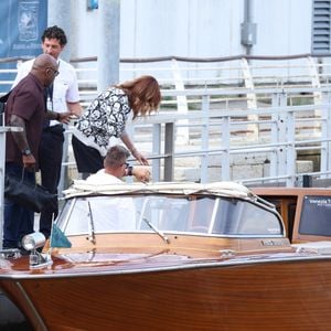 Julia Roberts (habillée en Celine) arrive à la 82ème édition du festival international du film de Venise (La Mostra) le 27 août 2025.
© Denis Guignebourg / Bestimage