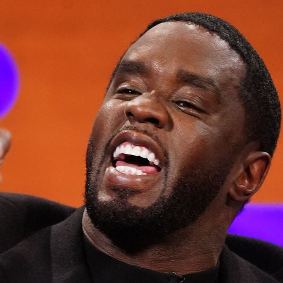 Inculpé en septembre dernier pour trafic sexuel, P. Diddy fait face à un nouveau coup dur.

Sean Diddy Combs pendant le tournage du Graham Norton Show au BBC Studioworks 6 Television Centre, Wood Lane, Londres, photo par Ian West/PA Wire.