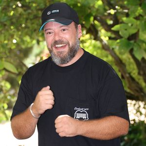 Alban Ivanov - Photocall du film "Challenger" lors de la 17ème édition du Festival du Film Francophone de Angoulême (FFA). Le 31 août 2024 © Coadic Guirec / Bestimage