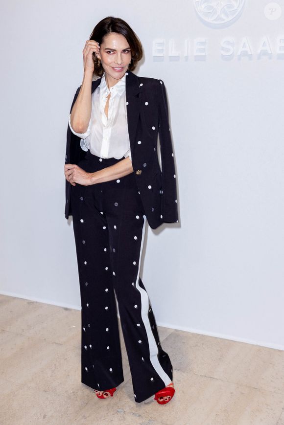 Adriana Abascal, avec qui il a fêté le carnaval de Venise

Adriana Abascal - People au défilé de mode automne-hiver 2022/2023 "Elie Saab" lors de la fashion week de Paris. Le 5 mars 2022
© Olivier Borde / Bestimage